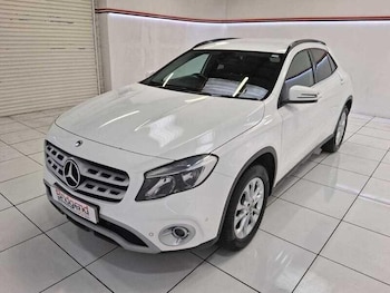 Used Mercedes-Benz GLA 2018 for sale - 76138414: Photo 3