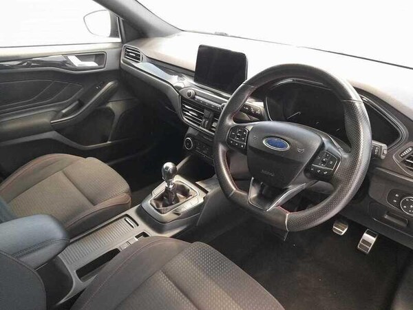 Used Ford Focus 2019 for sale - 76269816: Photo 10