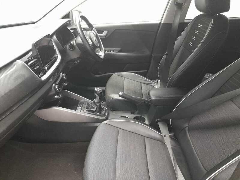 Used Kia Stonic 2021 for sale - 76138322: Photo 15
