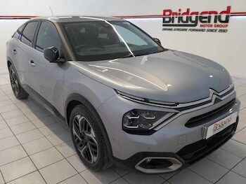 (21) - 1.2 PureTech Shine 5dr