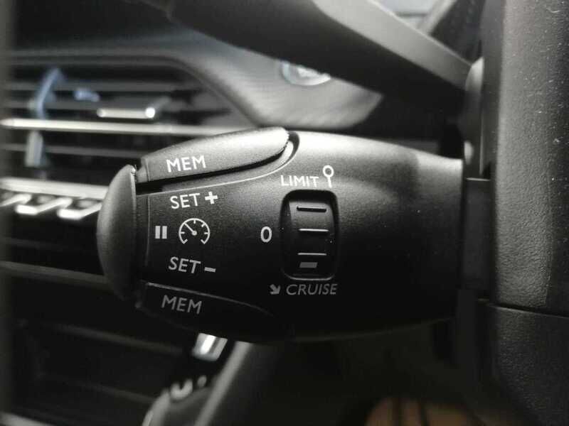 Used Peugeot 2008 2022 for sale - 77045106: Photo 20