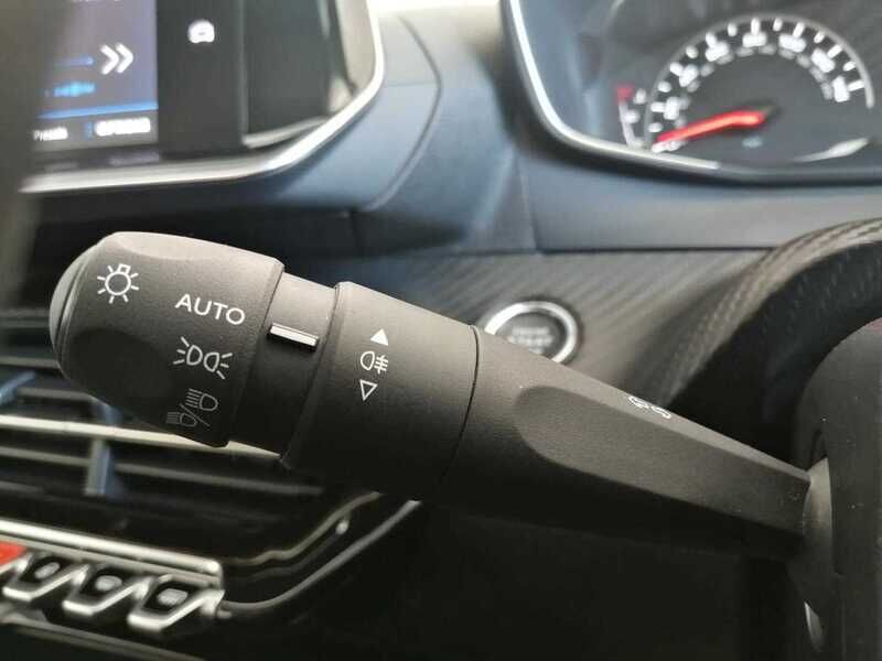 Used Peugeot 2008 2022 for sale - 77045106: Photo 21