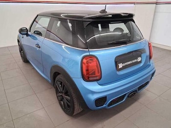 Used MINI Cooper 2019 for sale - 76138487: Photo