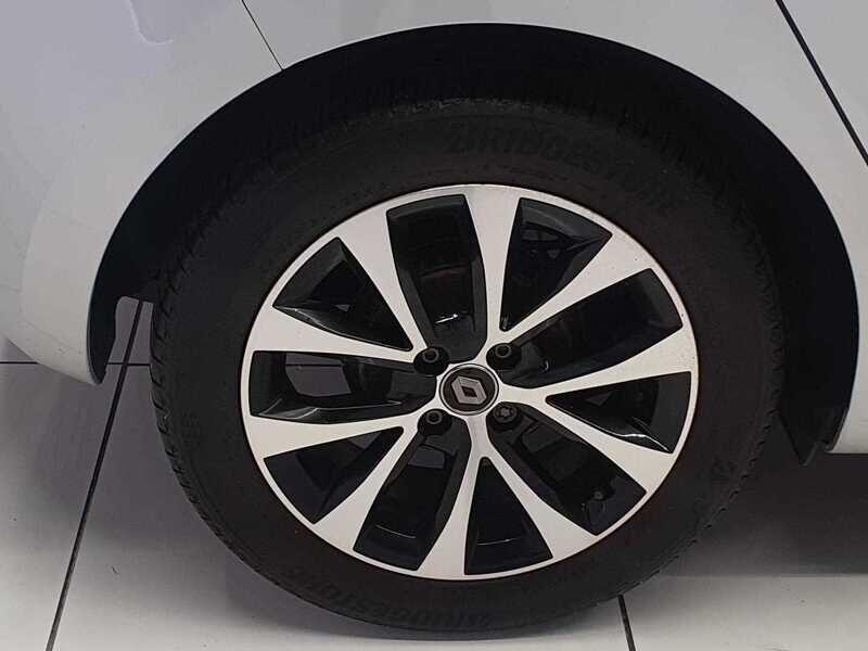 Used Renault Clio 2020 for sale - 76988528: Photo 8