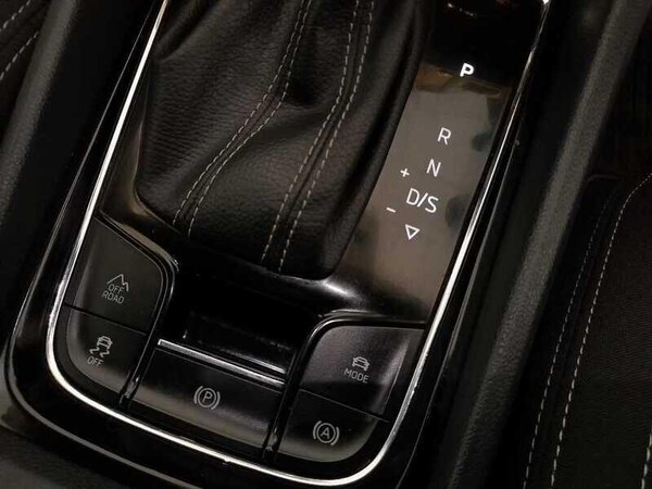 Used Skoda Karoq 2020 for sale - 76138494: Photo 32
