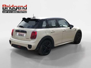 Used MINI Hatch 2019 for sale - 75327030: Photo