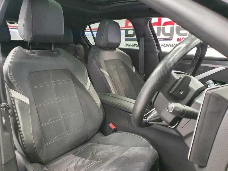 Used Vauxhall Astra 2023 for sale - 76138224: Photo 13