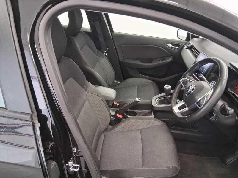 Used Renault Clio 2021 for sale - 76138254: Photo 11