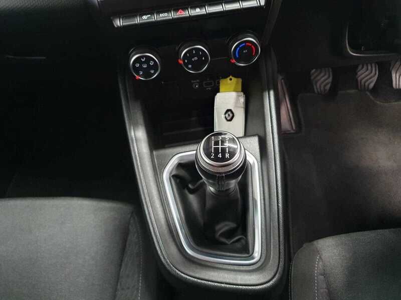 Used Renault Clio 2020 for sale - 77663659: Photo 19