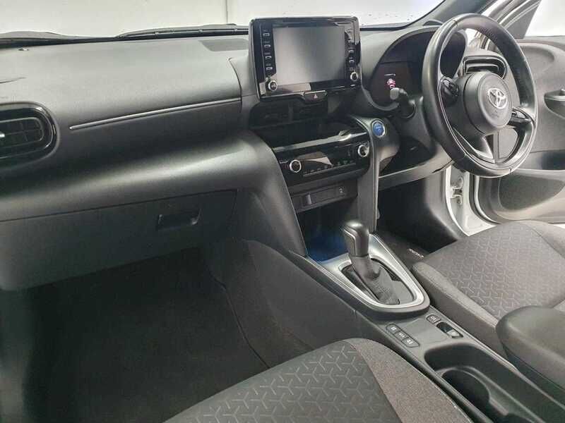 Used Toyota Yaris Cross 2021 for sale - 77045295: Photo 22