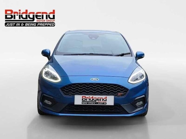 Used Ford Fiesta 2018 for sale - 76336886: Photo 2