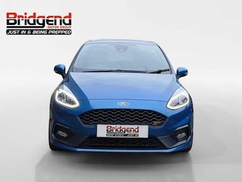 Used Ford Fiesta 2018 for sale - 76336886: Photo 2