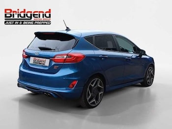 Used Ford Fiesta 2018 for sale - 76336886: Photo 3