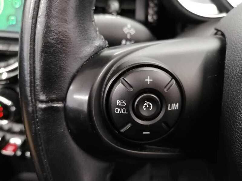 Used MINI Convertible 2018 for sale - 77045177: Photo 23