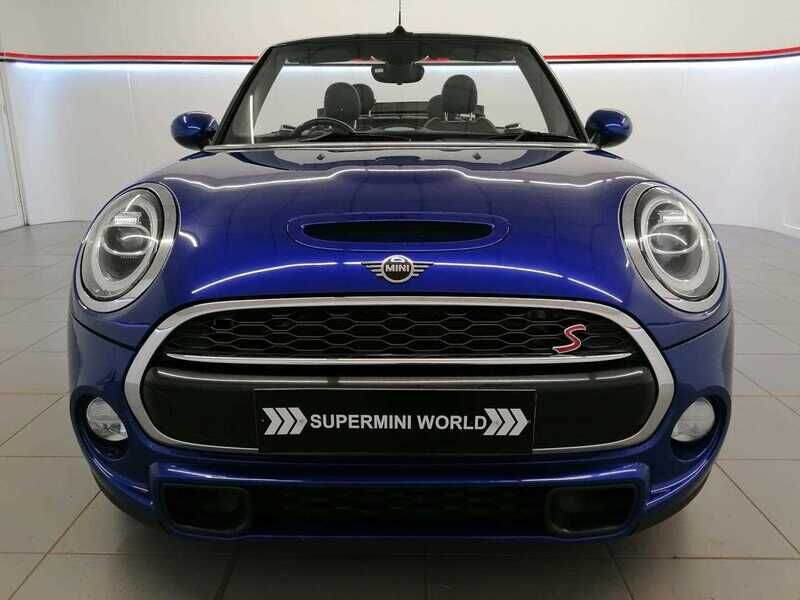 Used MINI Convertible 2018 for sale - 77045177: Photo 3