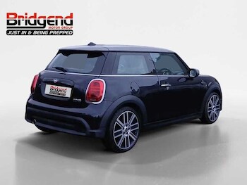 Used MINI Hatch 2022 for sale - 77182244: Photo