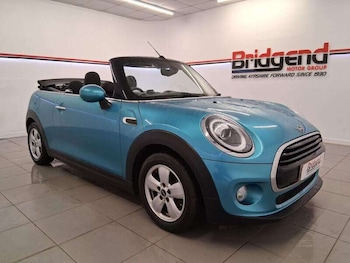 Used MINI Convertible 2018 for sale - 77045190: Photo