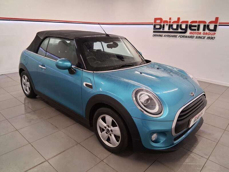 Used MINI Convertible 2018 for sale - 77045190: Photo 2