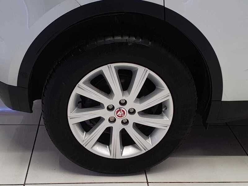 Used Jaguar E-Pace 2018 for sale - 76473211: Photo 8