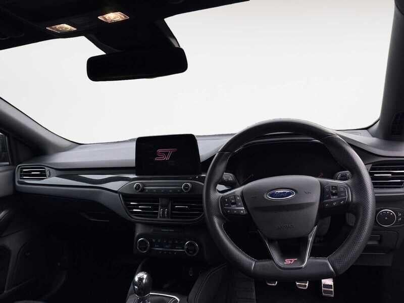 Used Ford Focus 2020 for sale - 76440892: Photo 5