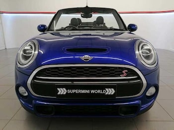 Used MINI Convertible 2018 for sale - 75609126: Photo