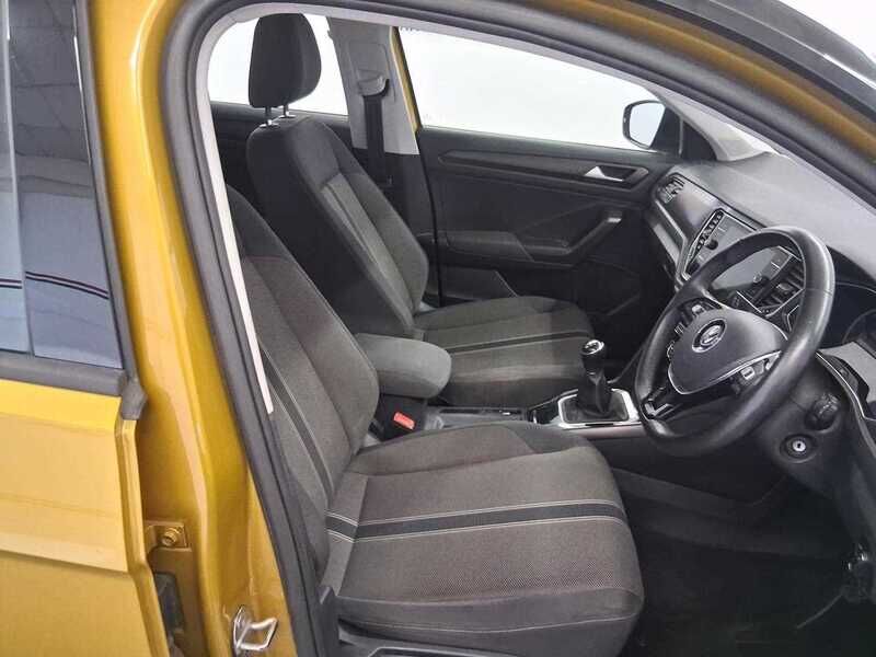 Used Volkswagen T-Roc 2019 for sale - 77045220: Photo 12