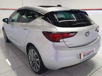 Used Vauxhall Astra 2021 for sale - 76136649: Photo