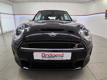 Used MINI Hatch 2022 for sale - 77045134: Photo