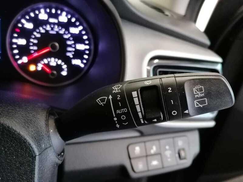 Used Kia Stonic 2019 for sale - 76135849: Photo 24