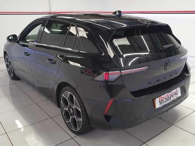 Used Vauxhall Astra 2023 for sale - 76987958: Photo 4