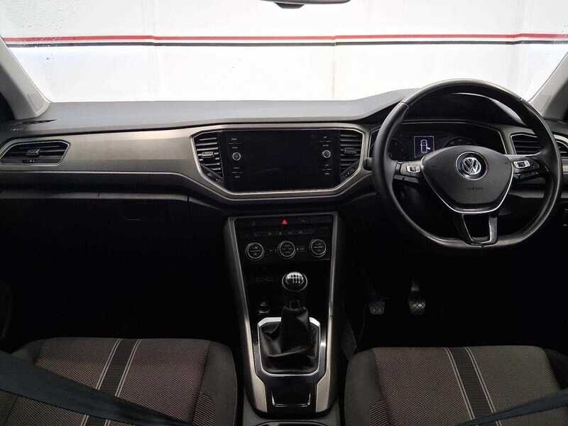 Used Volkswagen T-Roc 2020 for sale - 77125855: Photo 16