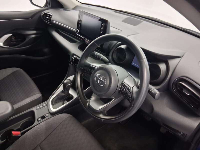 Used Toyota Yaris 2022 for sale - 77814289: Photo 10
