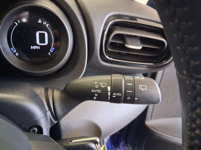 Used Toyota Yaris 2022 for sale - 77814289: Photo 22