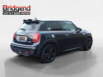 Used MINI Hatch 2020 for sale - 77223262: Photo