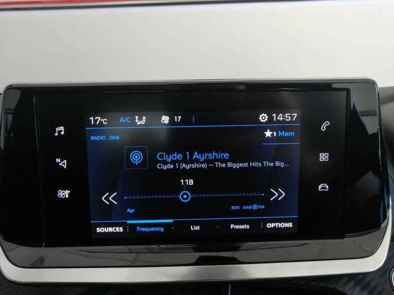 Used Peugeot 2008 2022 for sale - 76561510: Photo 17