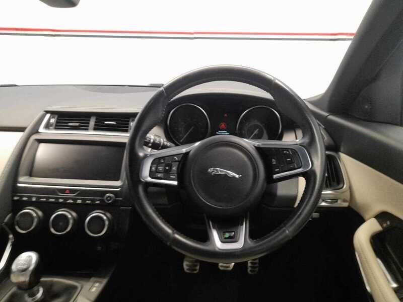 Used Jaguar E-Pace 2019 for sale - 76138114: Photo 12