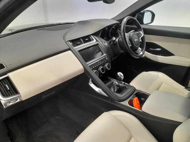 Used Jaguar E-Pace 2019 for sale - 76138114: Photo 14