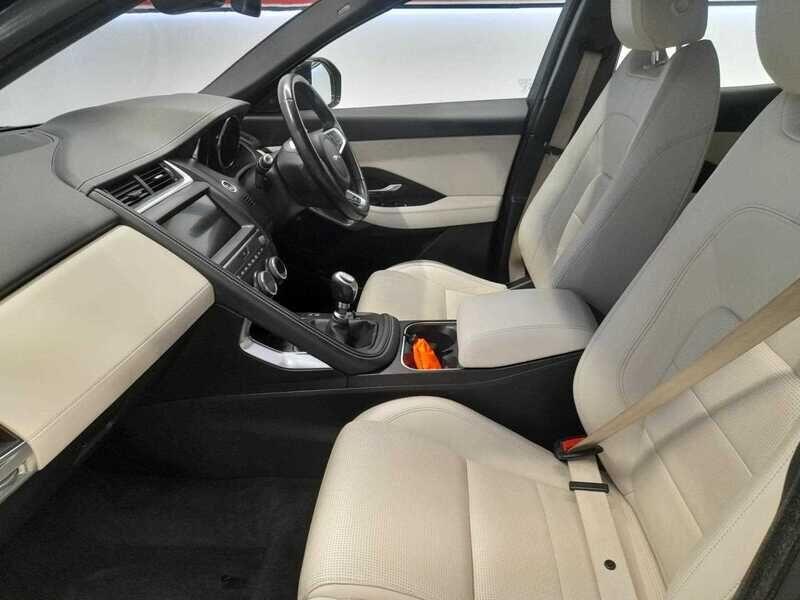 Used Jaguar E-Pace 2019 for sale - 76138114: Photo 15