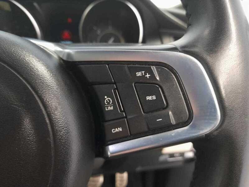 Used Jaguar E-Pace 2019 for sale - 76138114: Photo 19