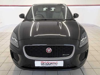 Used Jaguar E-Pace 2019 for sale - 76138114: Photo