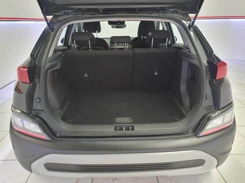 Used Hyundai KONA 2022 for sale - 76136352: Photo 7
