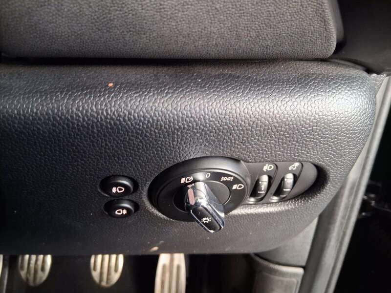 Used MINI Hatch 2019 for sale - 77045240: Photo 21