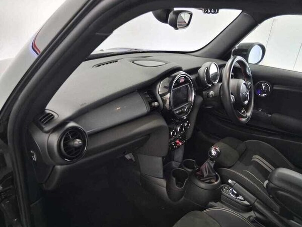Used MINI Hatch 2019 for sale - 76138678: Photo 13