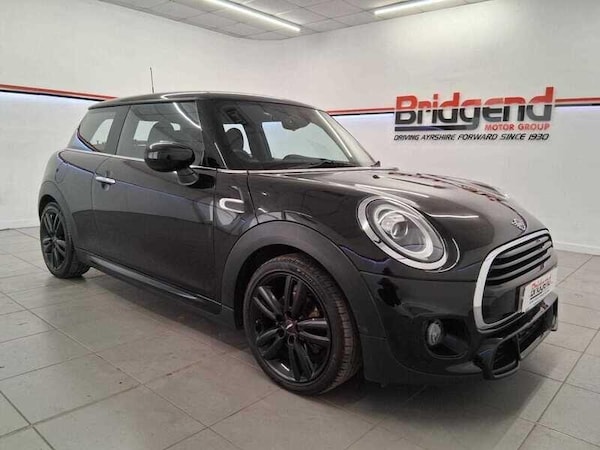 Used MINI Hatch 2019 for sale - 76138678: Photo 1