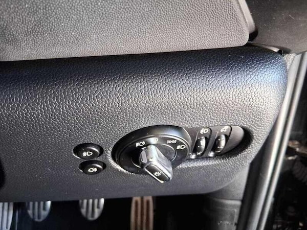 Used MINI Hatch 2019 for sale - 76138678: Photo 23