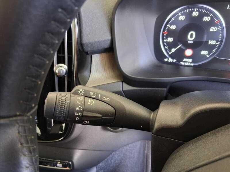 Used Volvo XC40 2020 for sale - 77045287: Photo 22