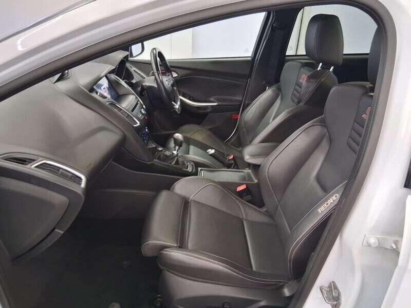 Used Ford Focus 2018 for sale - 76136058: Photo 15