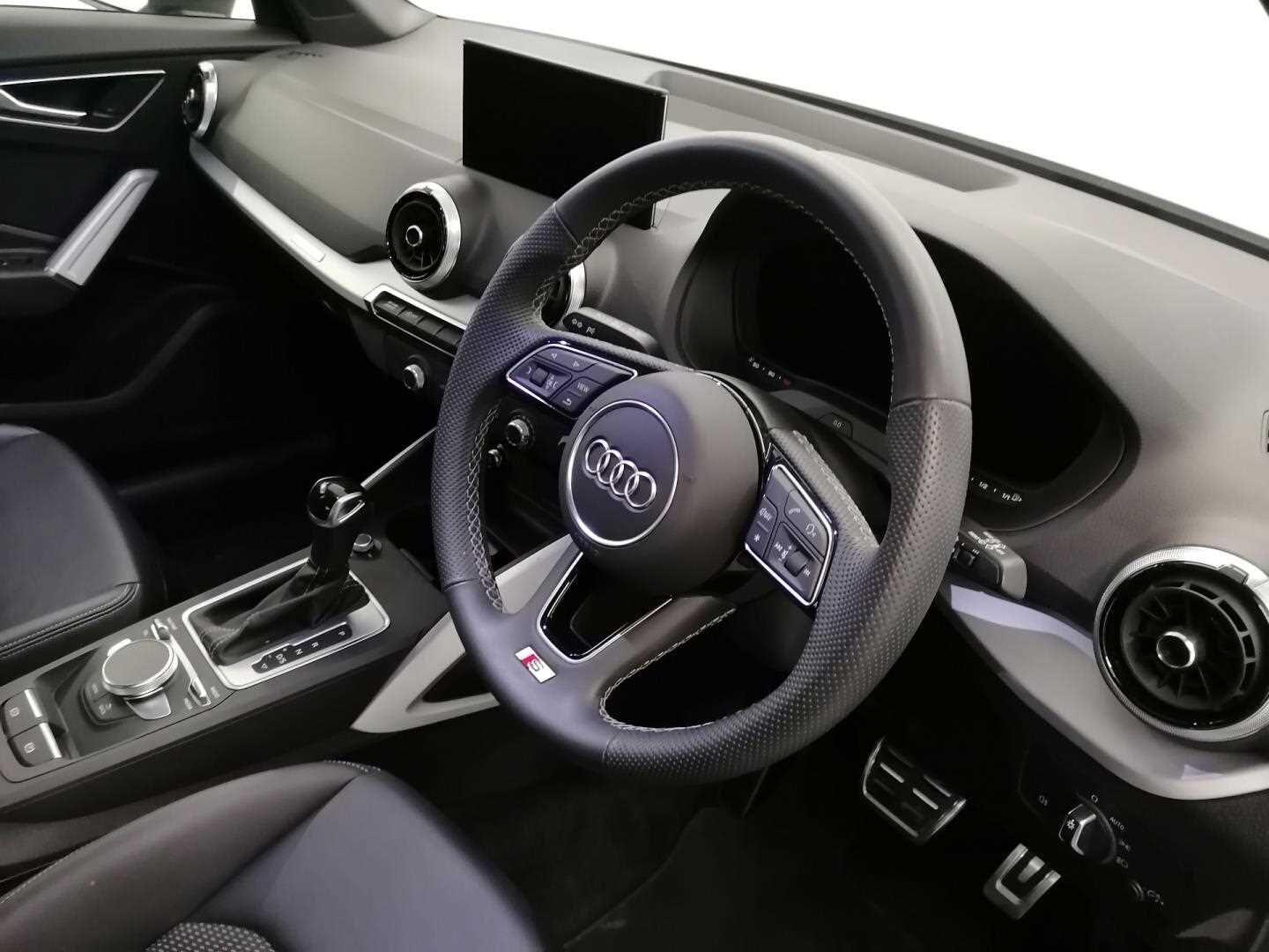 Used Audi Q2 for sale - 76485897: Photo 9