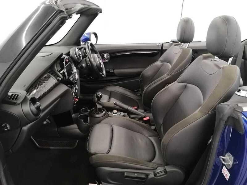 Used MINI Convertible 2018 for sale - 76485759: Photo 16