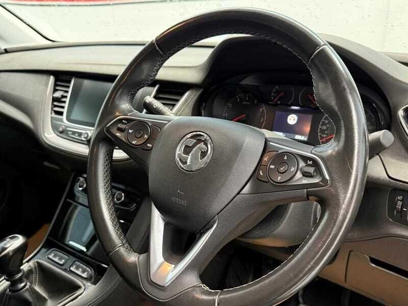 Used Vauxhall Grandland X 2021 for sale - 76752947: Photo 10